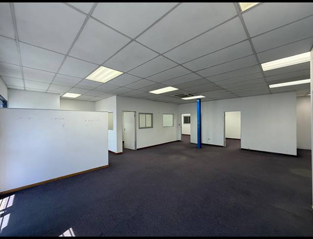 375M² WAREHOUSE TO LET IN BARBEQUE DOWNS
